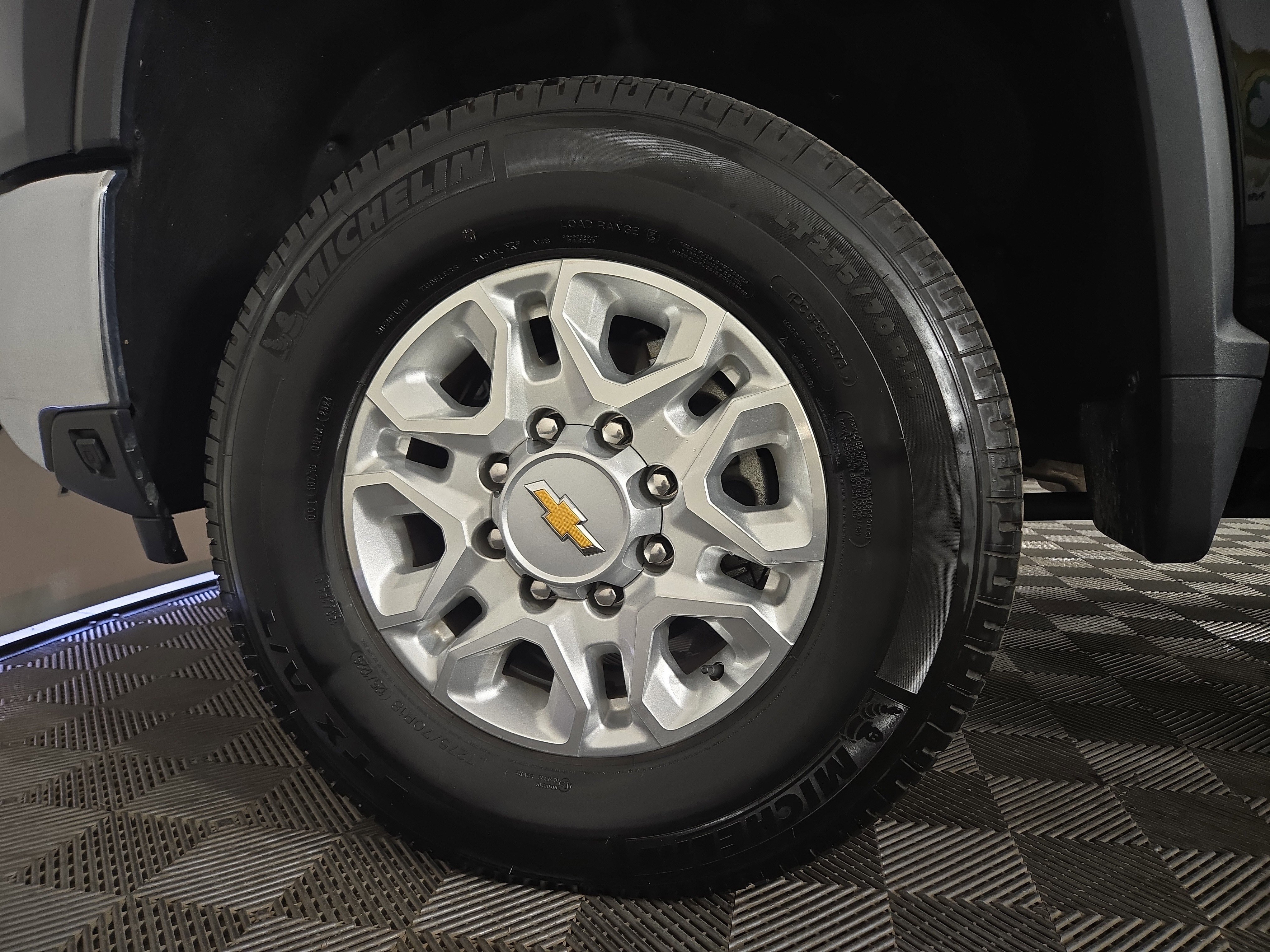 Certified 2025 Chevrolet Silverado 3500 LT image 34