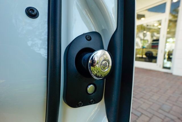 Used 2023 Rolls-Royce Cullinan Black Badge w/ Driver's Package image 79