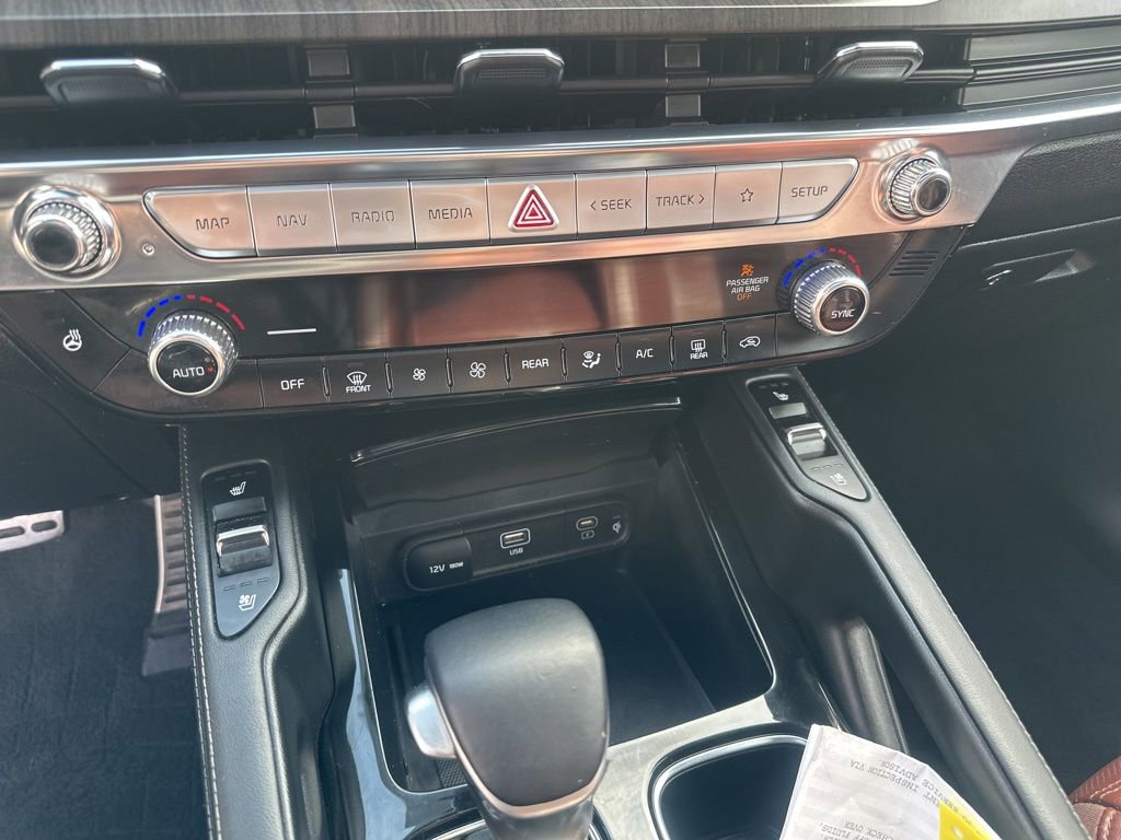 Used 2023 Kia Telluride SX Prestige image 17