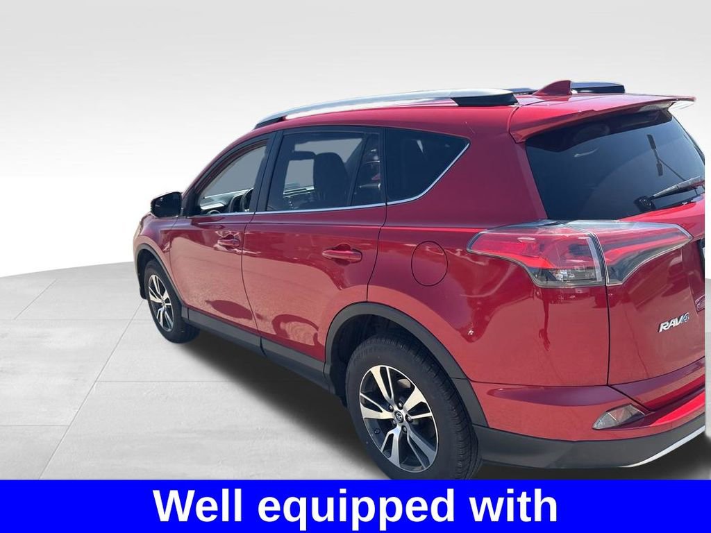 Used 2016 Toyota RAV4 XLE AWD/4WD image 3