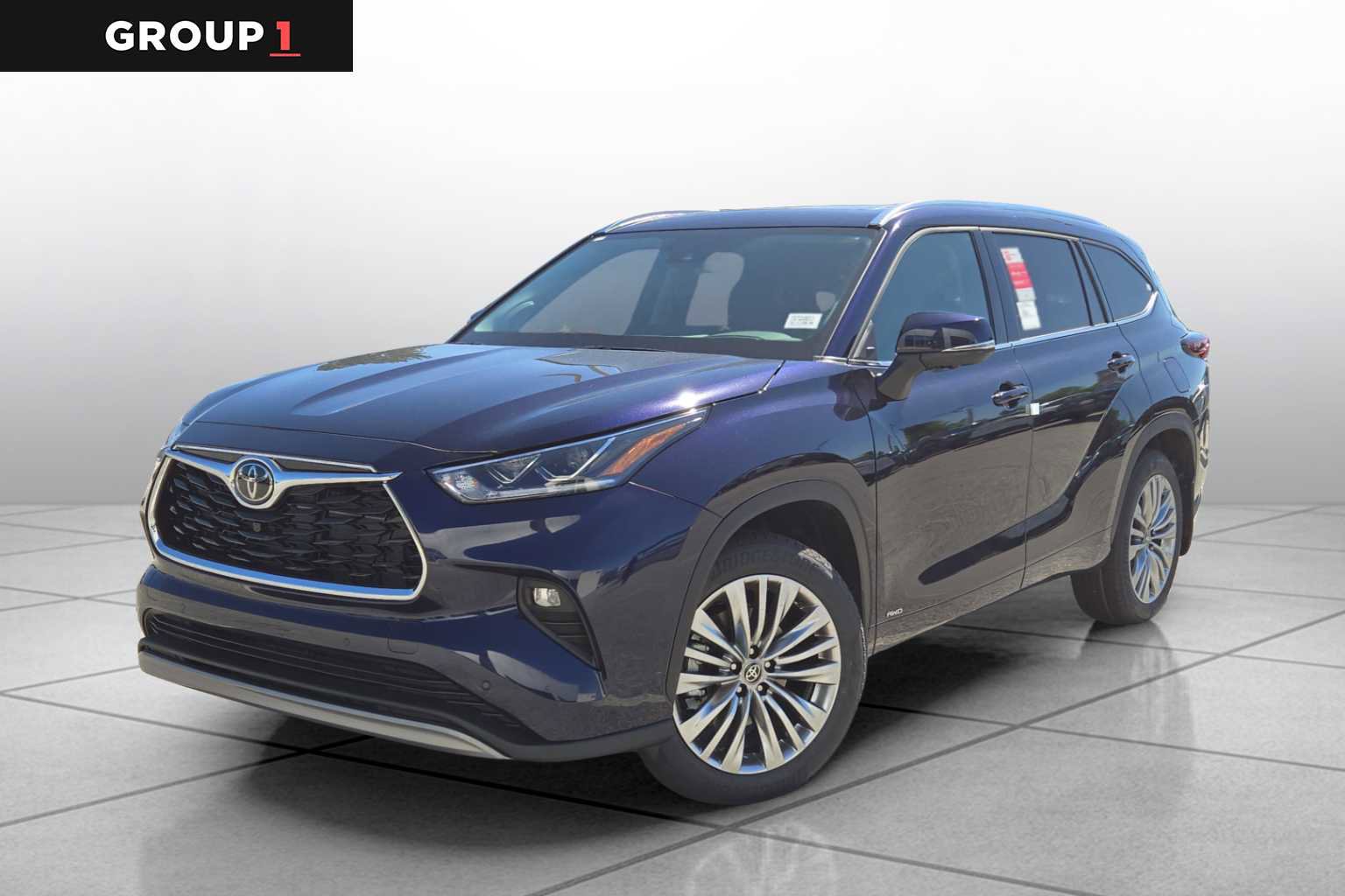 New 2026 Toyota Highlander Platinum AWD/4WD image 1
