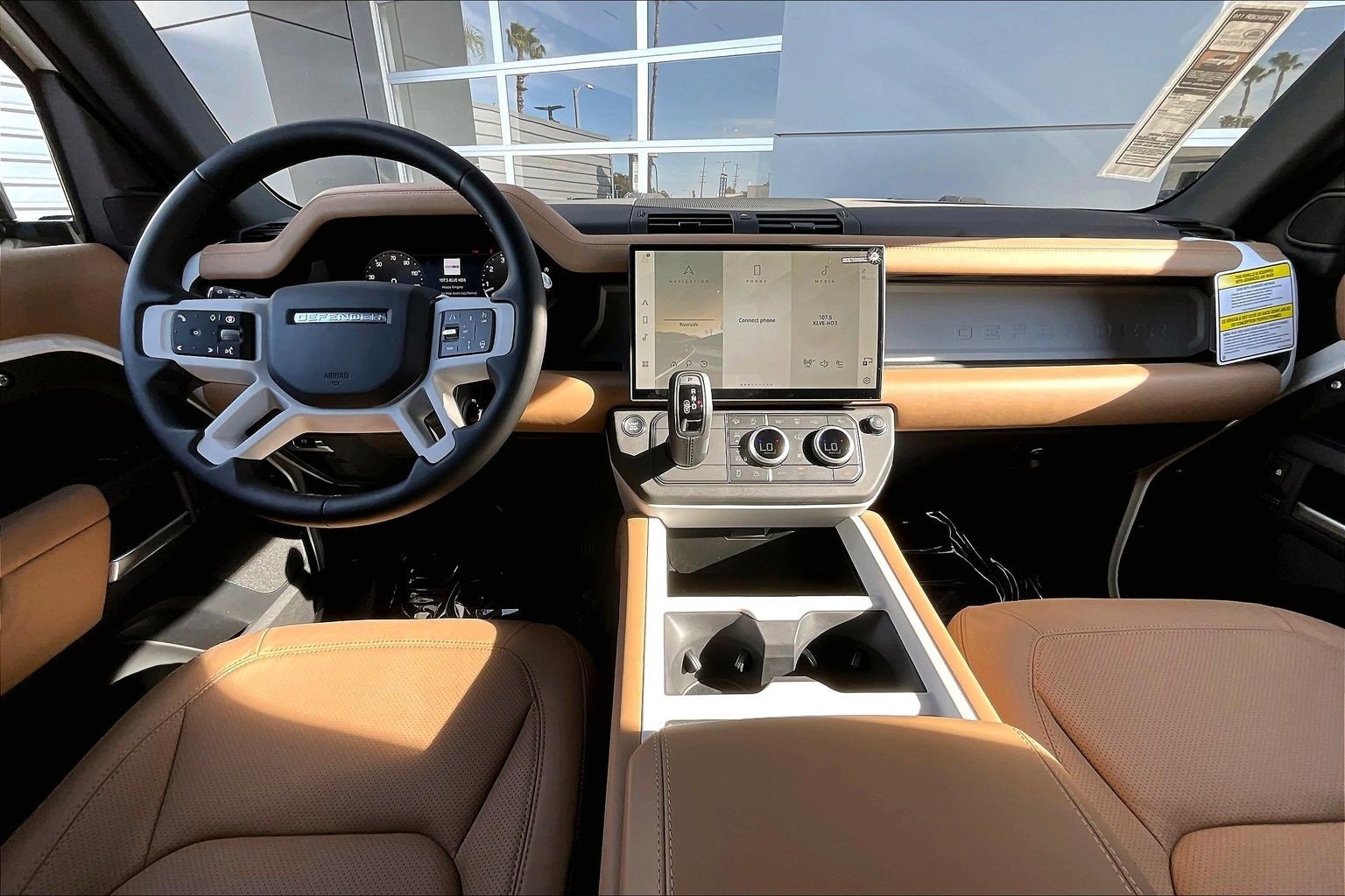 New 2026 Land Rover Defender 110 X-Dynamic SE image 5