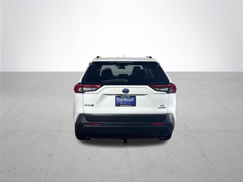 Used 2024 Toyota RAV4 LE AWD/4WD image 7