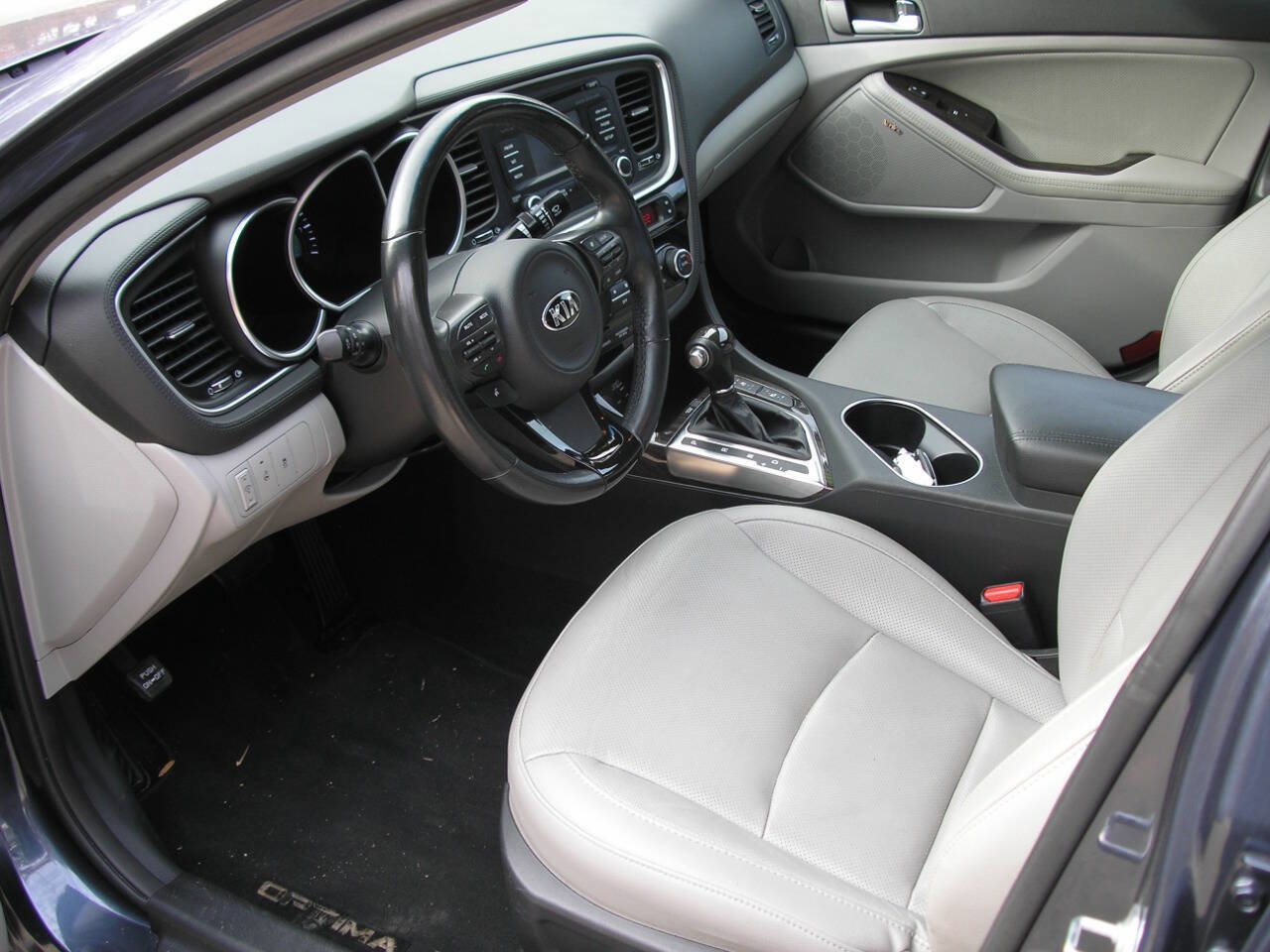 Used 2015 Kia Optima EX w/ EX Premium Package image 3