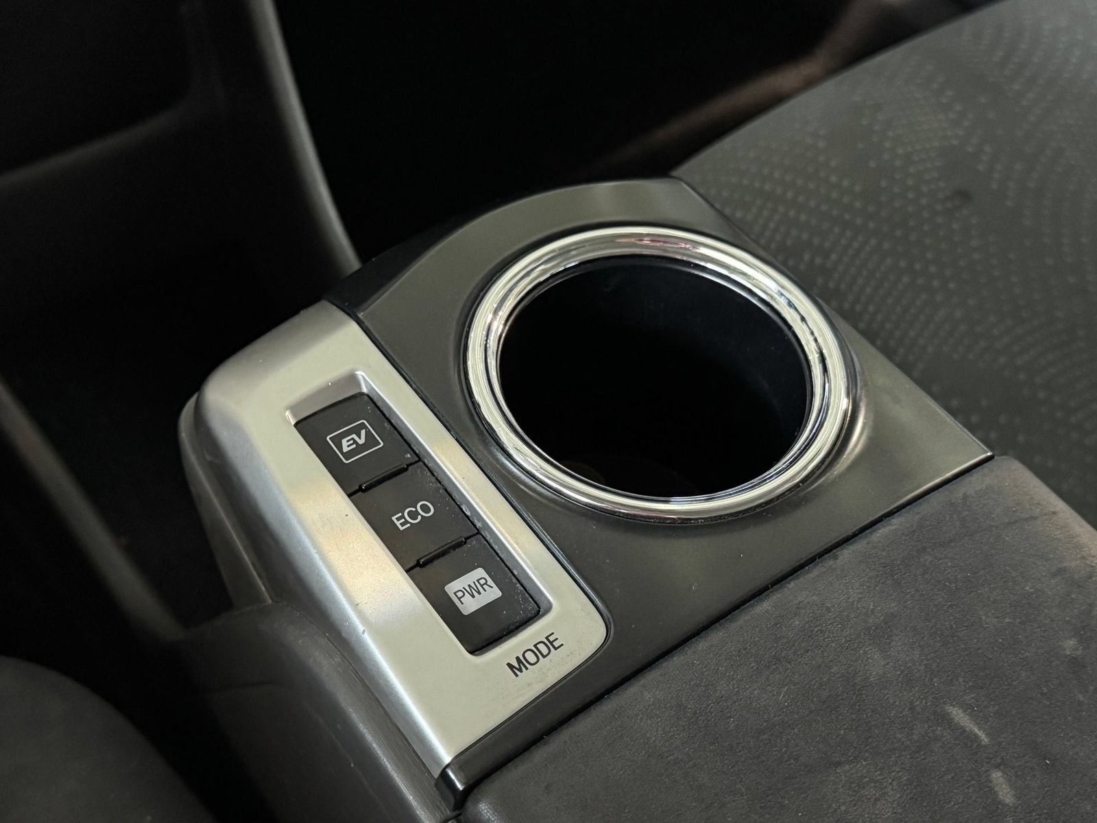 Used 2014 Toyota Prius V Three FWD image 25
