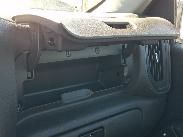 Used 2025 Chevrolet Silverado 1500 W/T RWD image 27