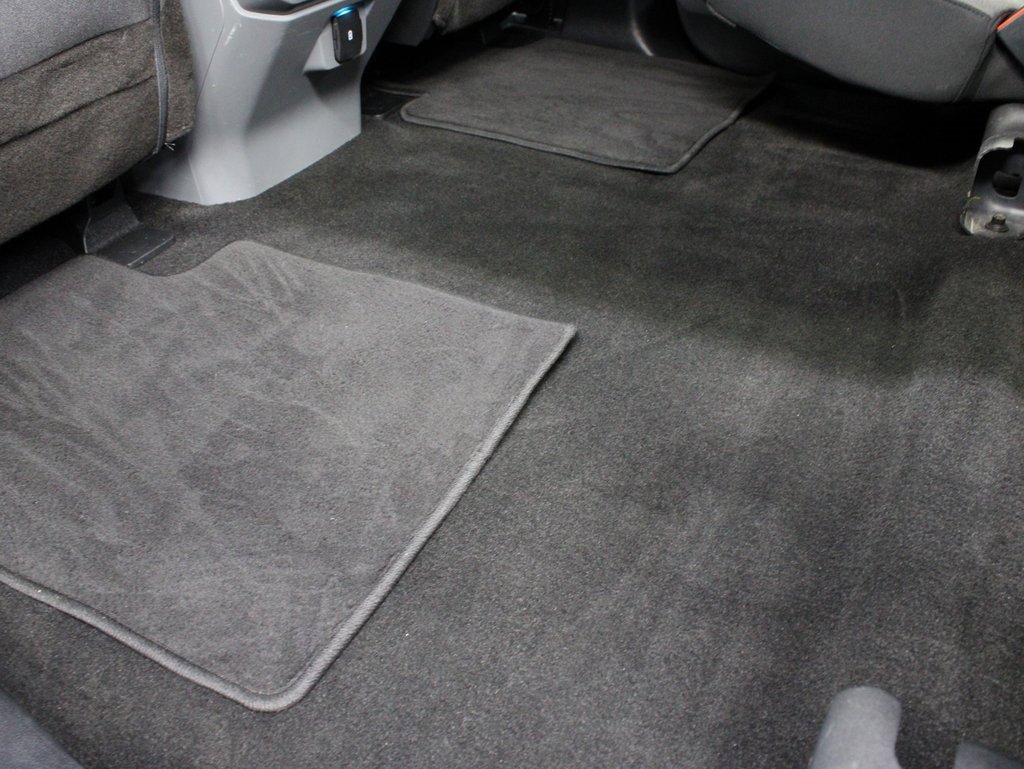 Used 2022 Ford F150 XLT image 52