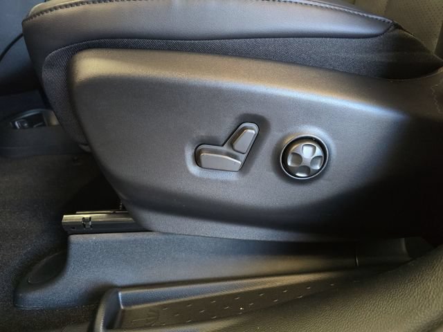 New 2027 Chrysler Pacifica Select AWD/4WD image 29