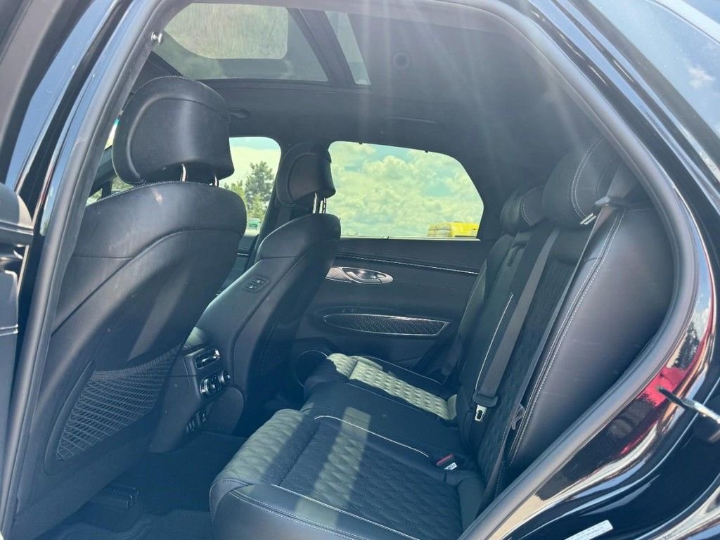 Used 2023 Genesis GV70 3.5T Sport w/ Sport Prestige Package image 10