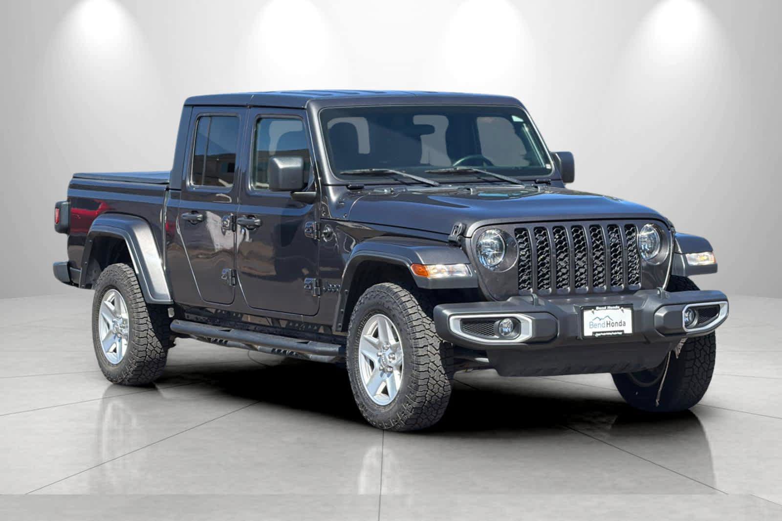 Used 2021 Jeep Gladiator Sport AWD/4WD image 9