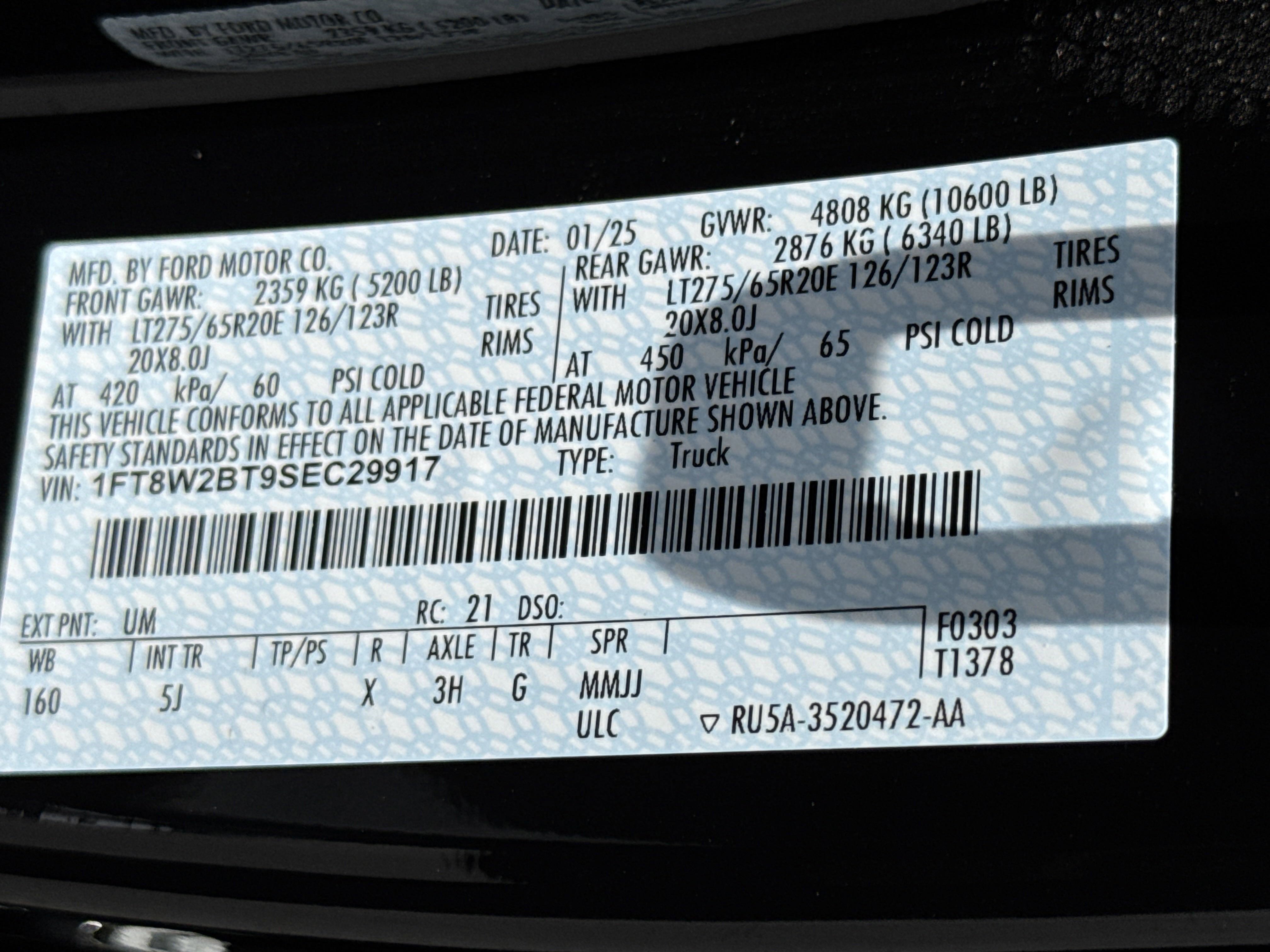 Used 2025 Ford F250 Lariat w/ Chrome Package image 33