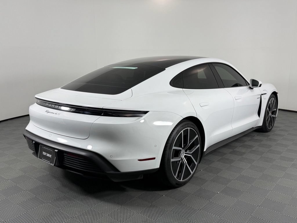 Certified 2025 Porsche Taycan 4S AWD/4WD image 5