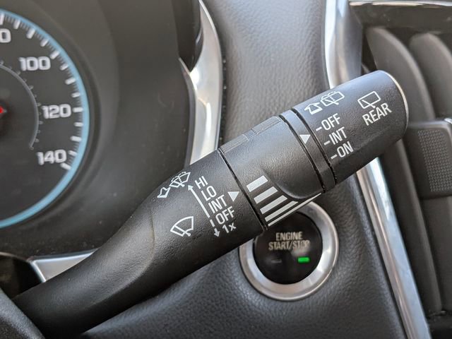 Used 2019 Chevrolet Traverse LT FWD image 27