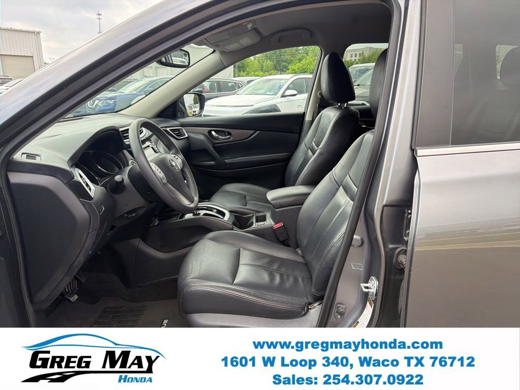 Used 2015 Nissan Rogue SV w/ SV Premium Package image 8