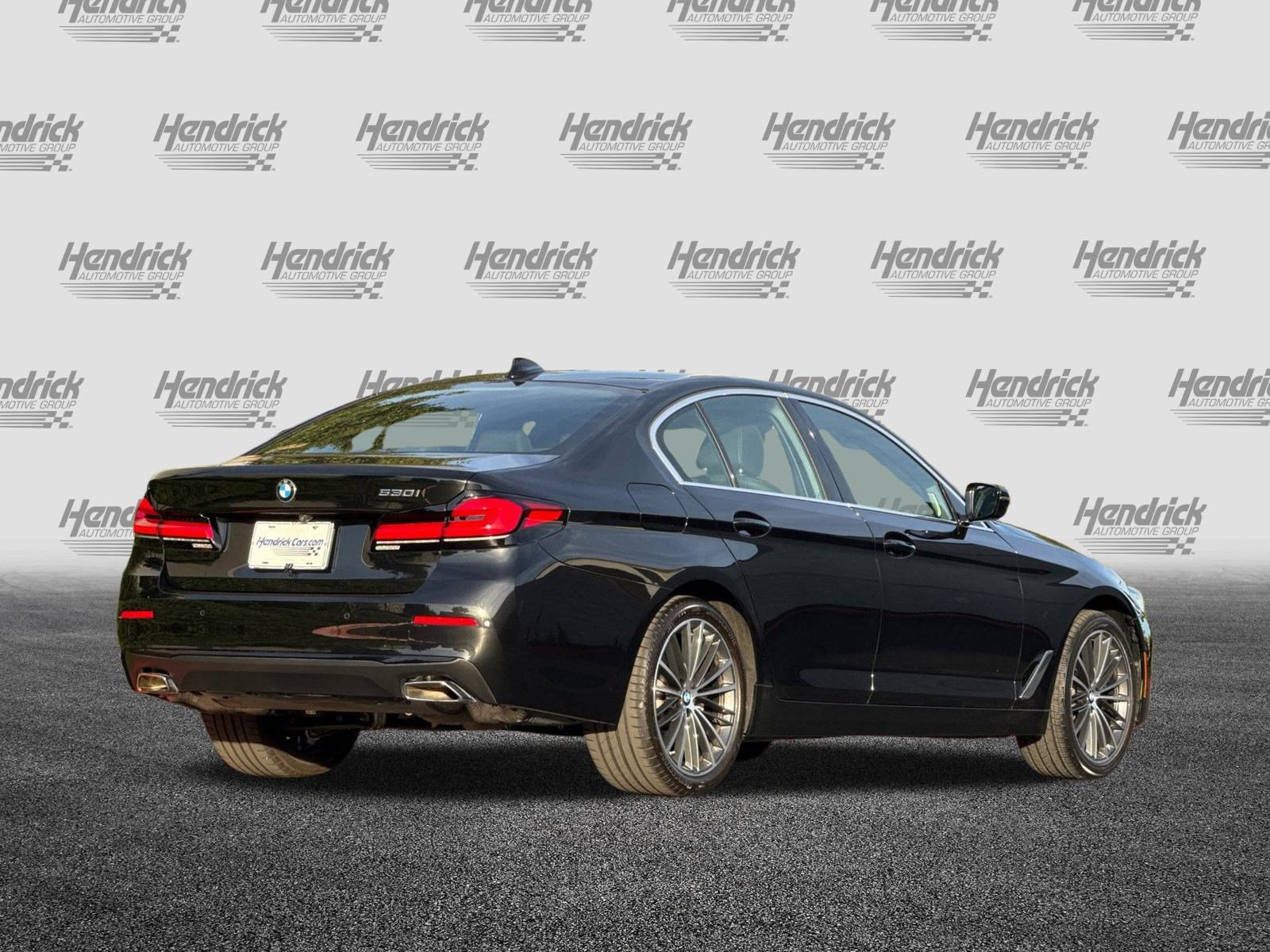 Certified 2023 BMW 530i w/ Premium Package image 5