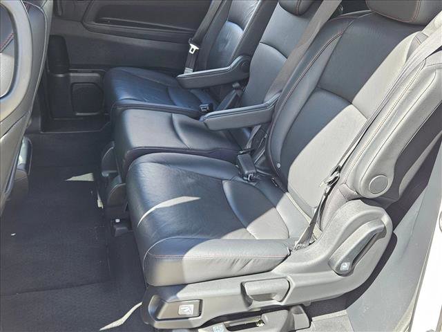 Used 2023 Honda Odyssey Sport image 17