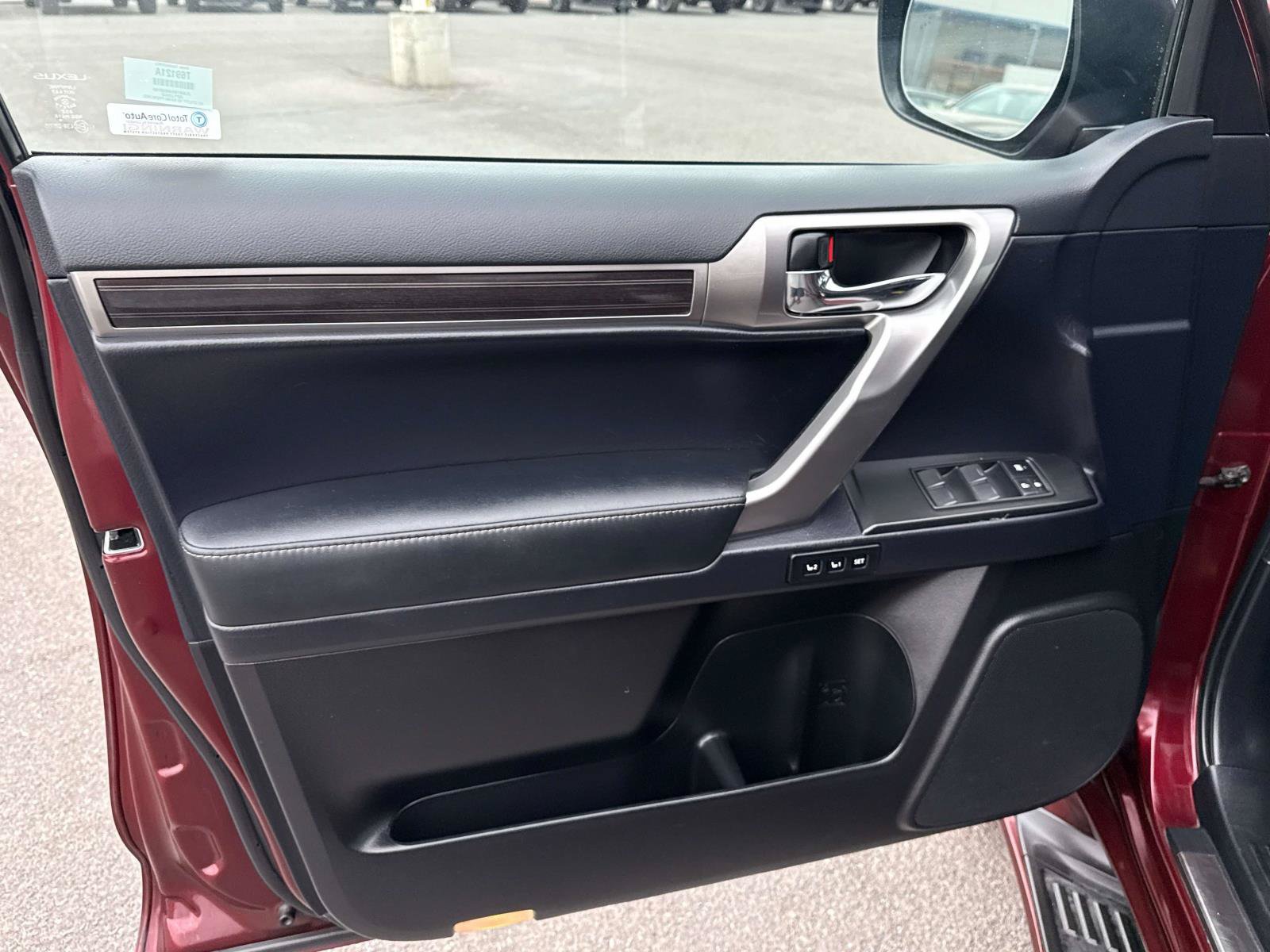 Used 2022 Lexus GX 460 Premium w/ Premium Package AWD/4WD image 13