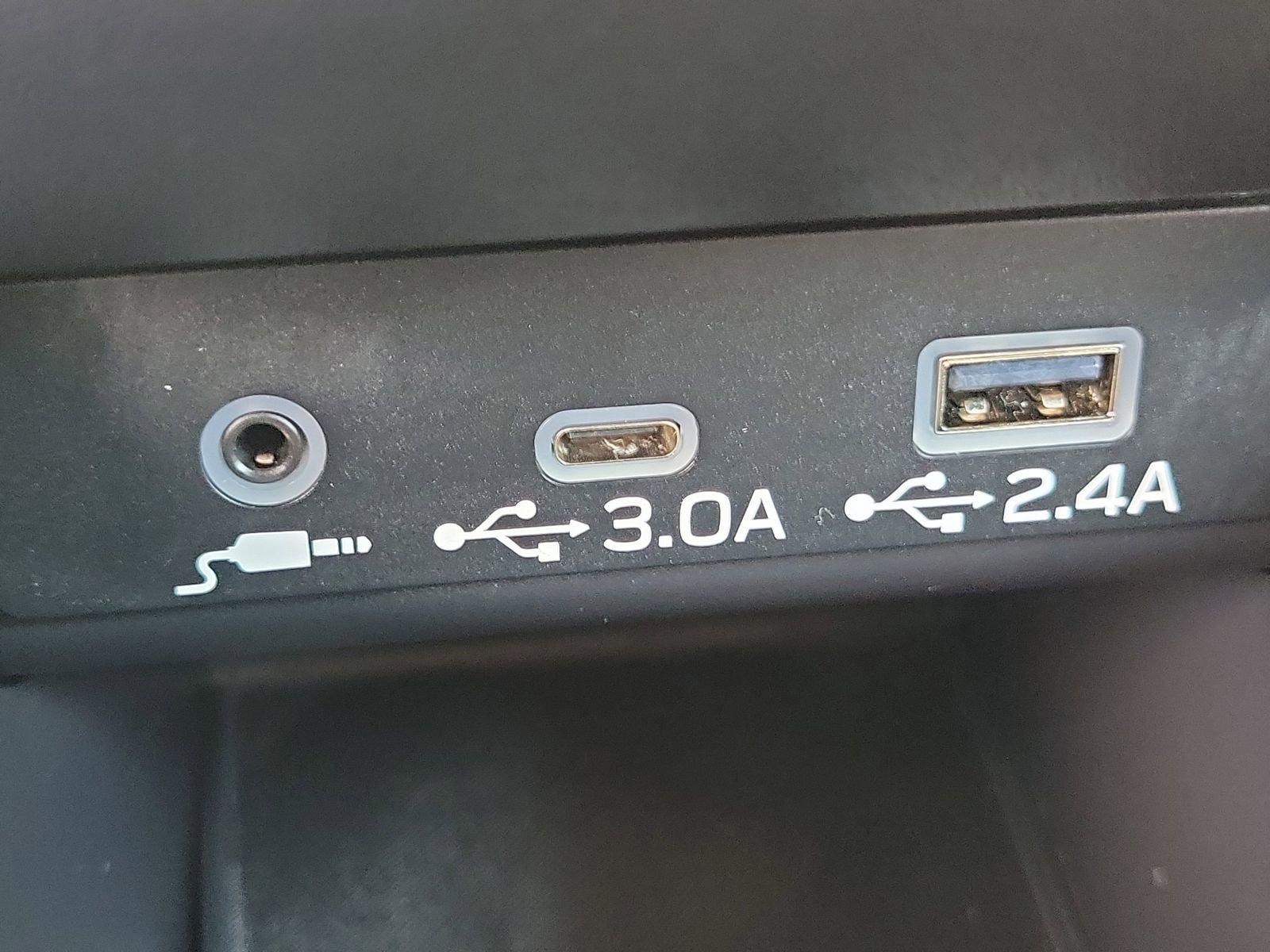 Used 2025 Subaru Outback Premium AWD/4WD image 15
