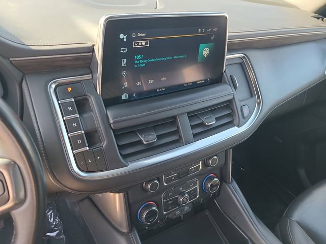 Used 2023 Chevrolet Suburban LT image 30