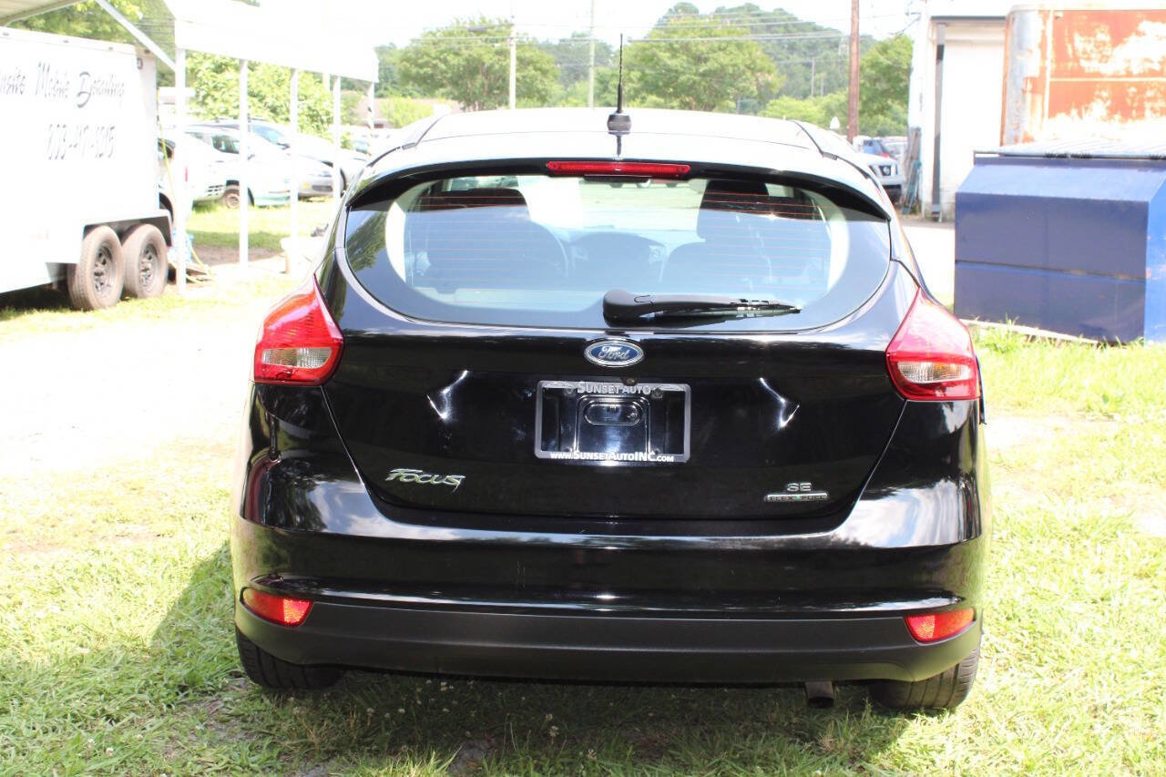 Used 2016 Ford Focus SE image 8