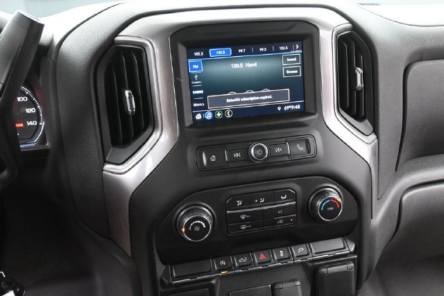 Used 2020 Chevrolet Silverado 1500 Custom w/ Custom Value Package AWD/4WD image 22