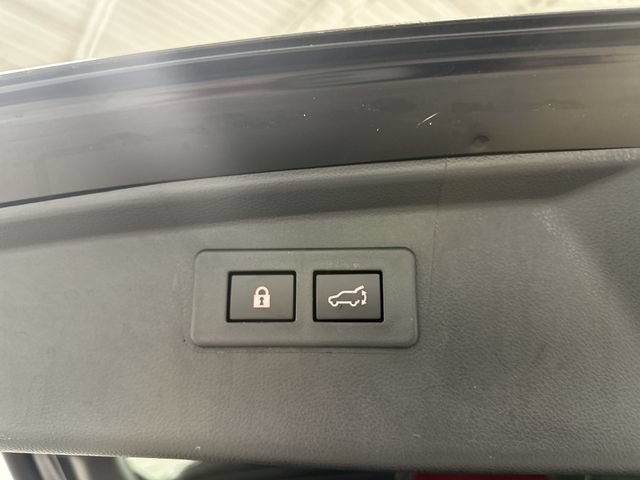 Used 2024 Subaru Outback Touring XT AWD/4WD image 16