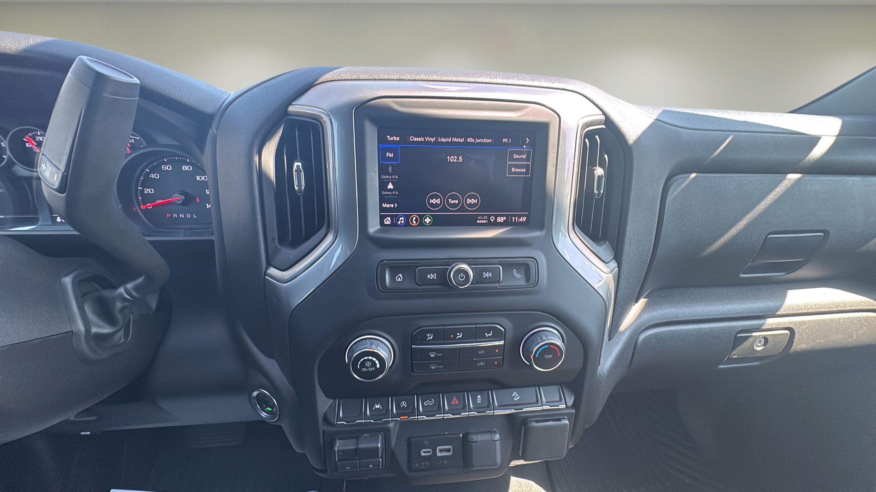 Used 2024 Chevrolet Silverado 1500 Custom Trail Boss image 12