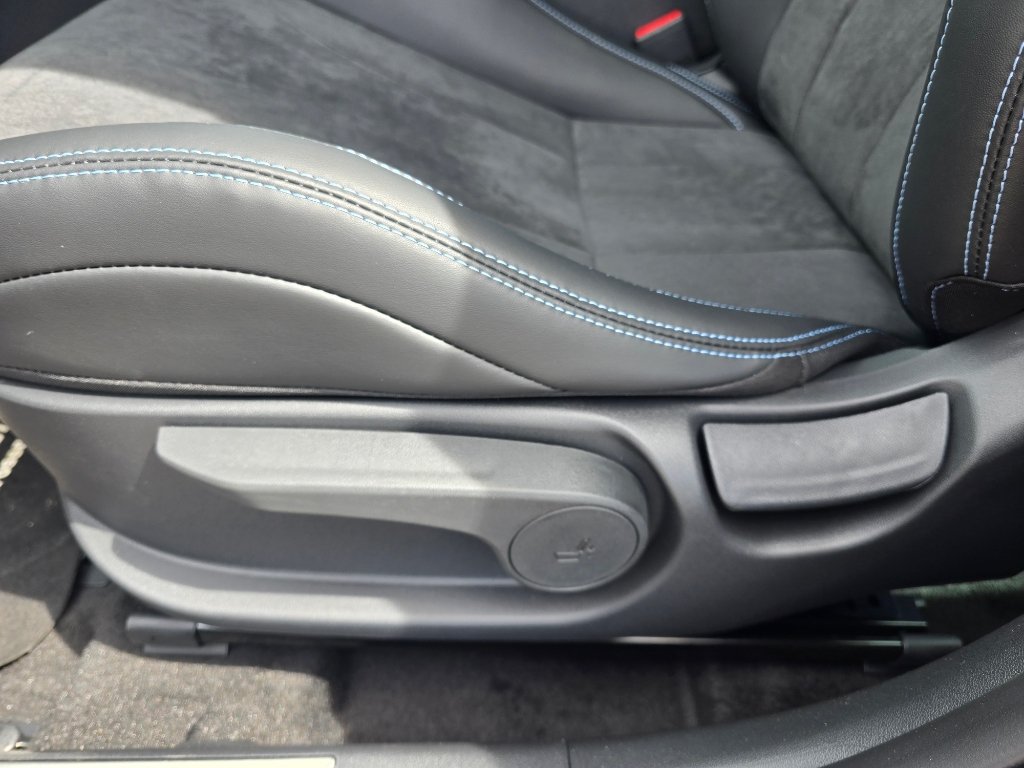 New 2026 Hyundai Elantra N FWD image 16