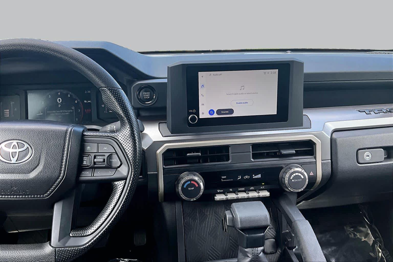 Used 2025 Toyota Tacoma SR5 AWD/4WD image 7