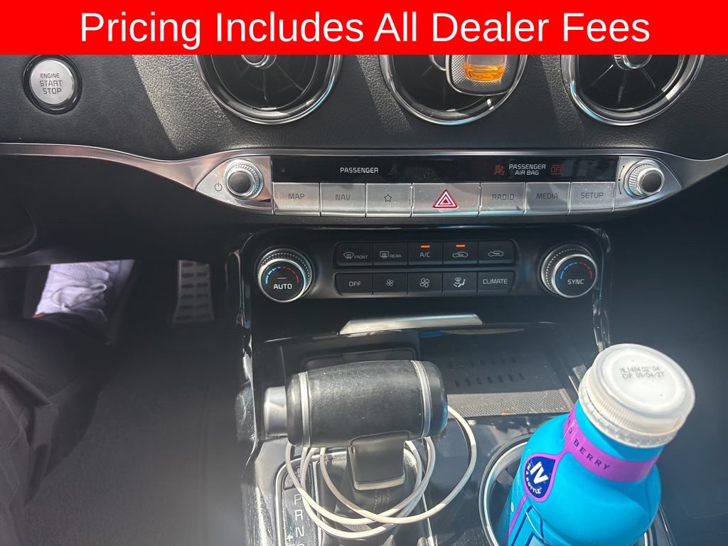 Used 2023 Kia Stinger GT-Line w/ Sun & Sound Package RWD image 6