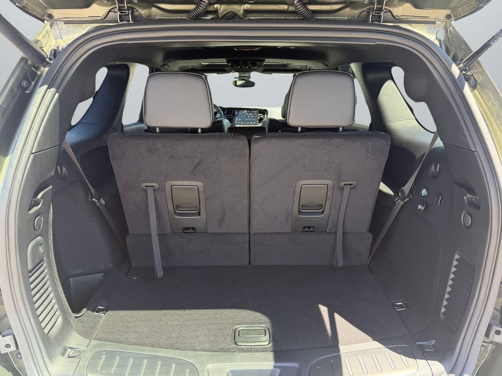 New 2026 Dodge Durango SRT Hellcat w/ 3rd Row Seating Group AWD/4WD image 10