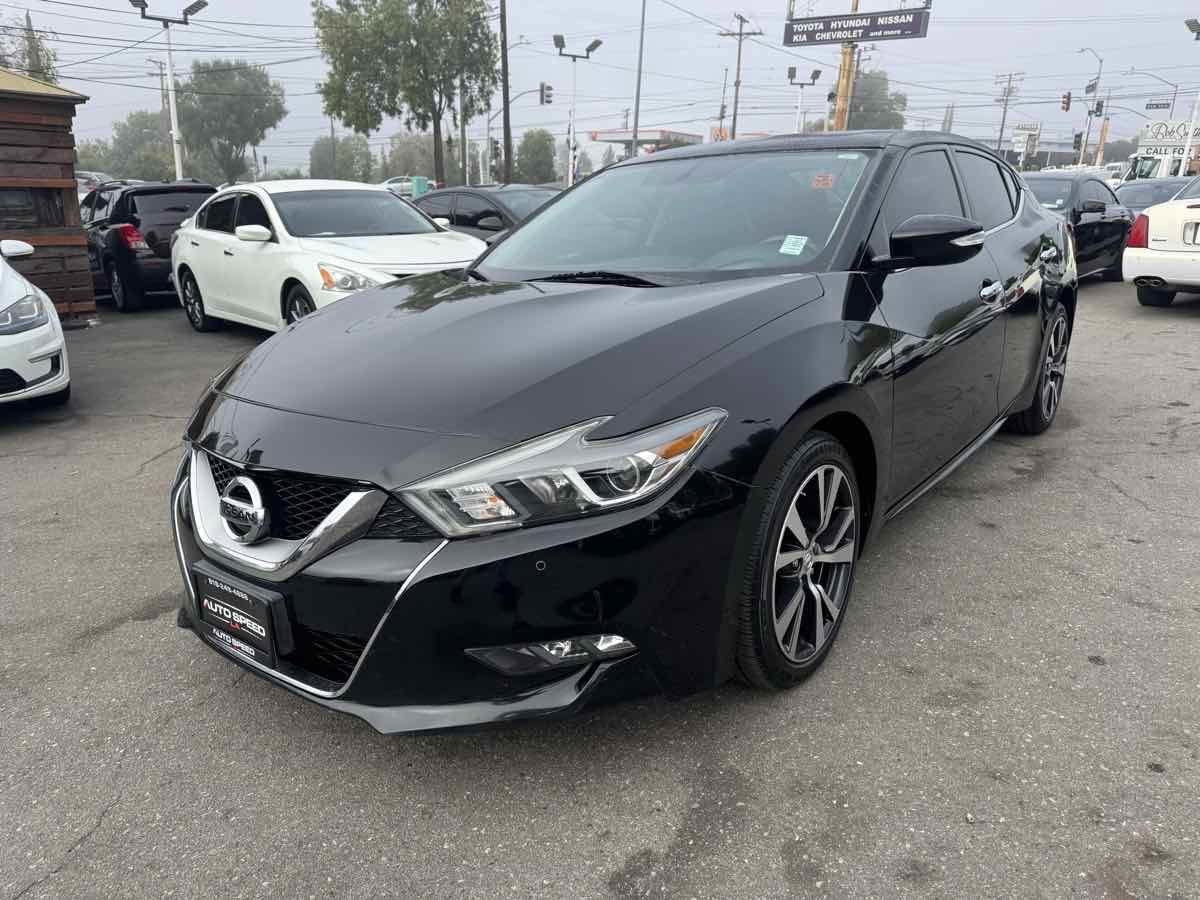 Used 2017 Nissan Maxima 3.5 SV image 2