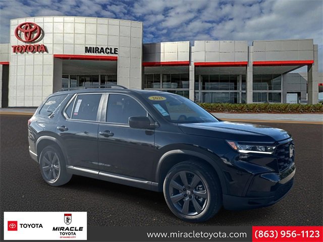 Used 2025 Honda Pilot Sport