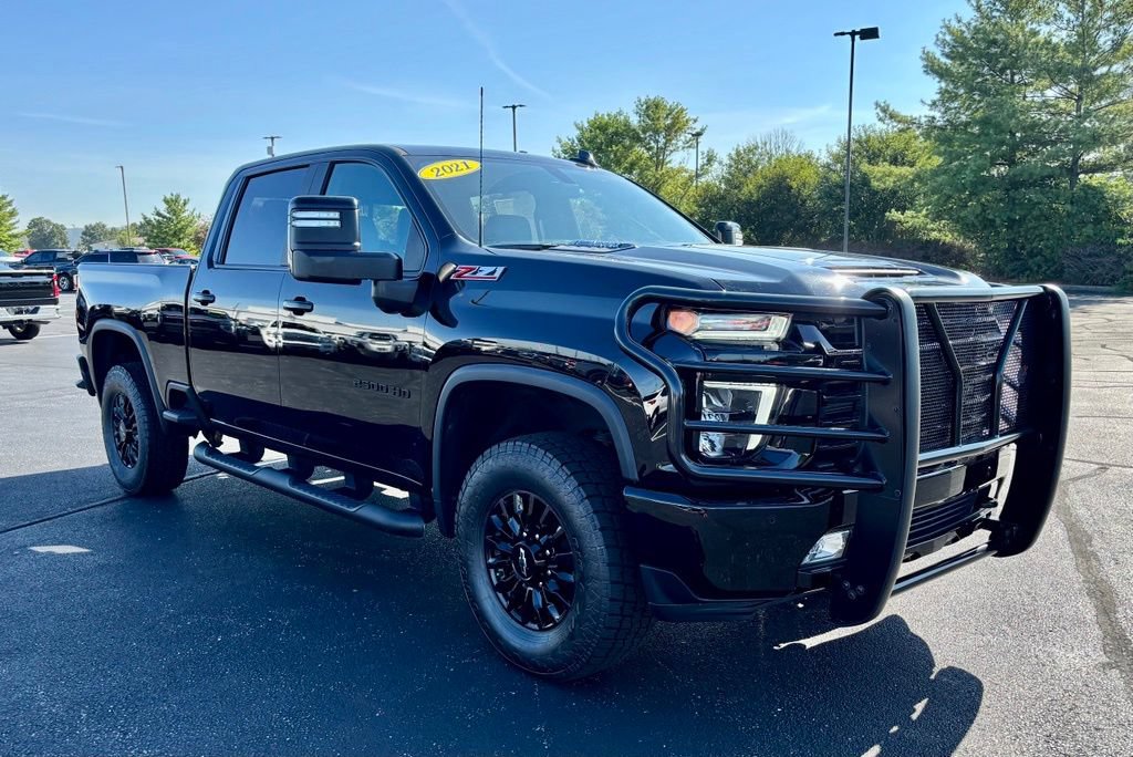 Used 2021 Chevrolet Silverado 2500 LTZ w/ LTZ Plus Package AWD/4WD image 9