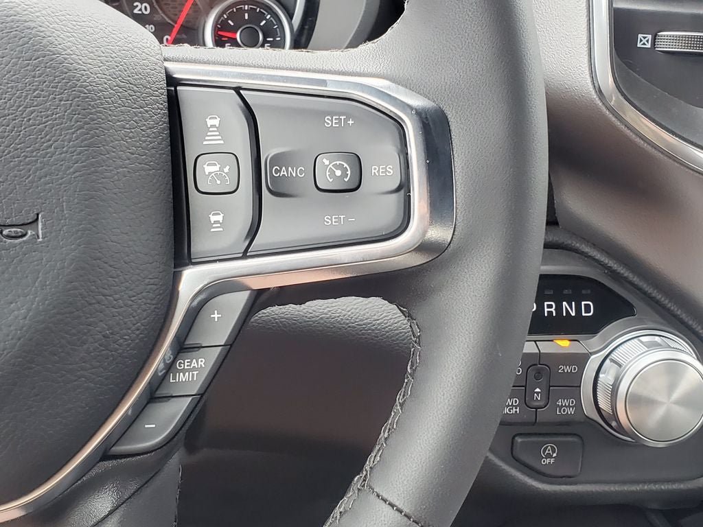 New 2026 RAM 1500 Laramie AWD/4WD image 15