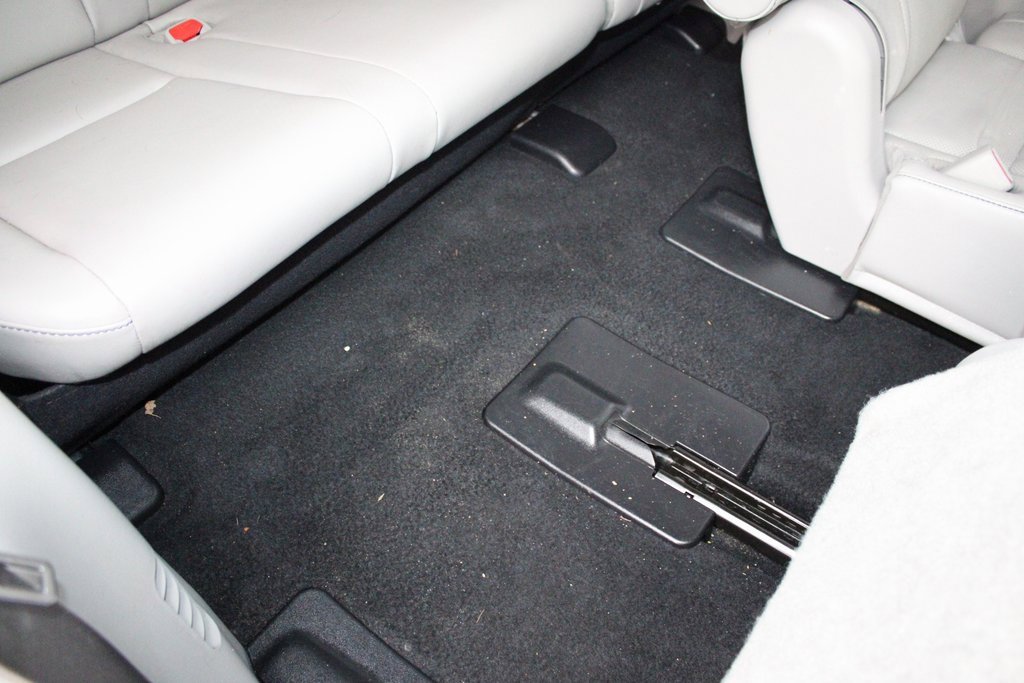 Certified 2018 Toyota Highlander Limited Platinum image 62