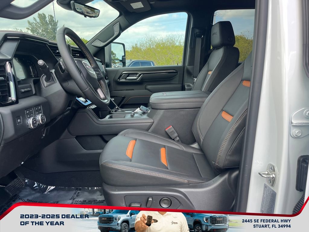 New 2026 GMC Sierra 2500 AT4 w/ AT4 Premium Plus Package image 9