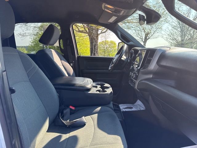 Used 2024 RAM 3500 Tradesman w/ Chrome Appearance Group image 10