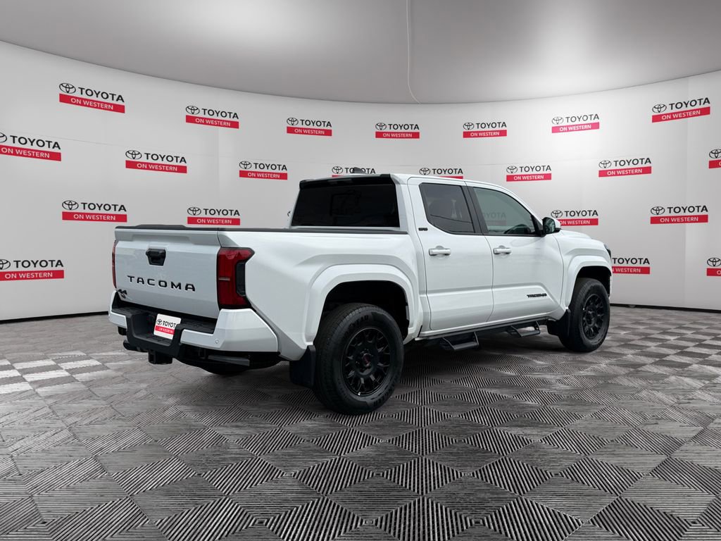 Used 2025 Toyota Tacoma SR5 AWD/4WD image 3