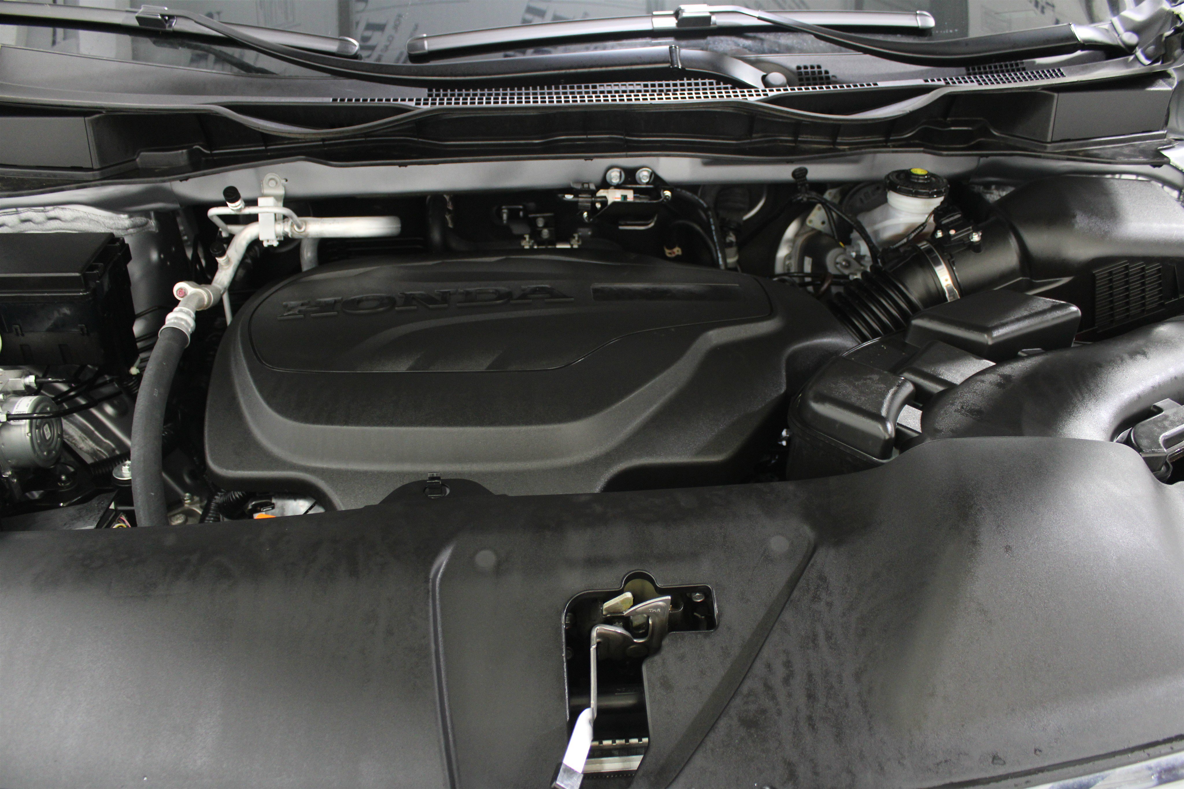 Used 2024 Honda Odyssey Elite image 39