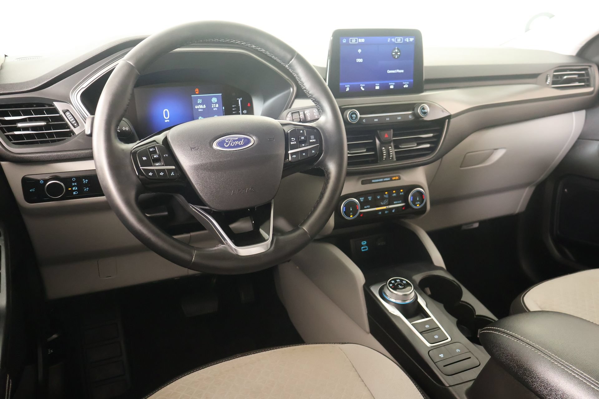 Used 2023 Ford Escape Active AWD/4WD image 2