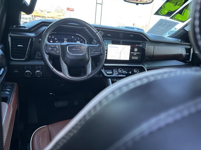 Used 2024 GMC Sierra 2500 Denali Ultimate image 21
