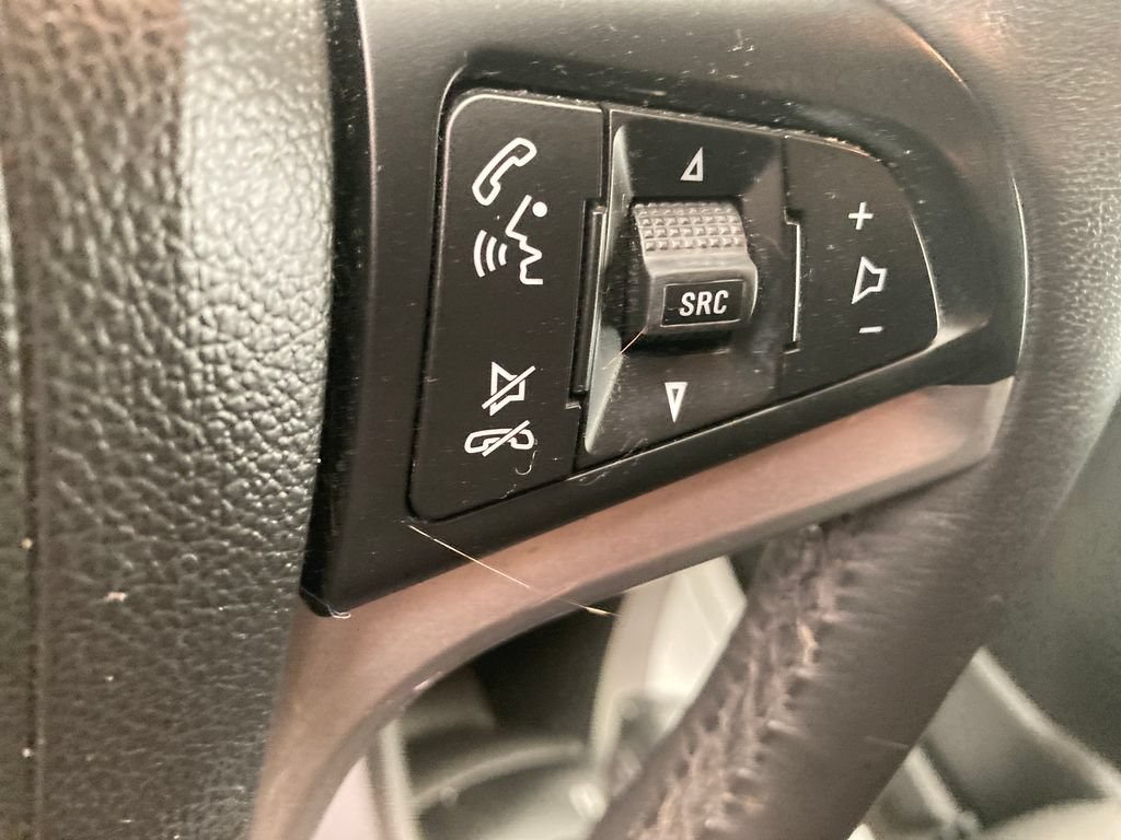 Used 2019 Chevrolet Trax LT w/ LT Convenience Package AWD/4WD image 41