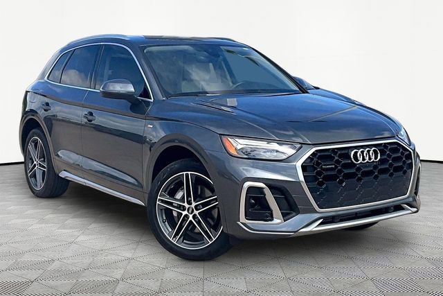 Used 2023 Audi Q5 e Premium Plus w/ Premium Plus Package AWD/4WD image 11