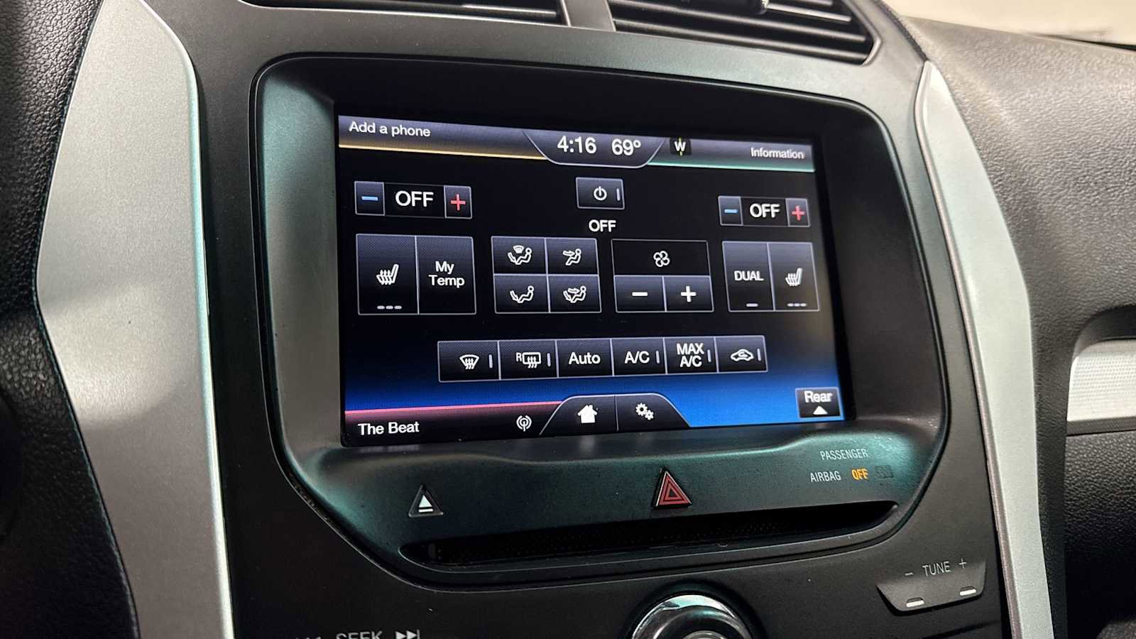 Used 2013 Ford Explorer XLT image 20