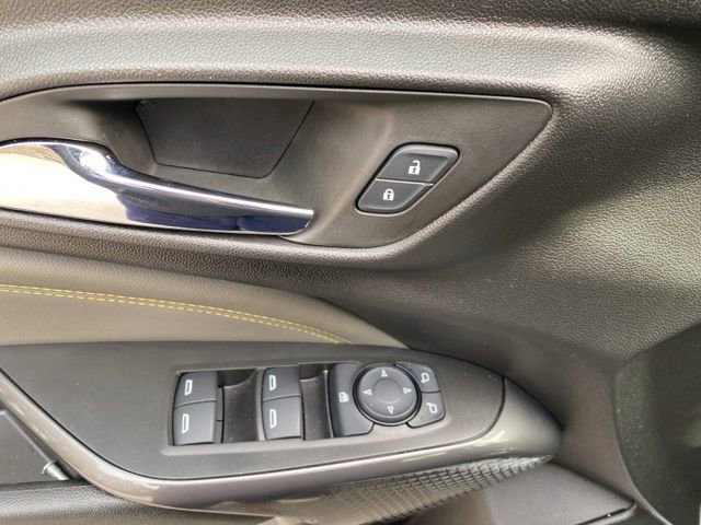 Used 2025 Chevrolet Trax ACTIV w/ Driver Confidence Package image 31