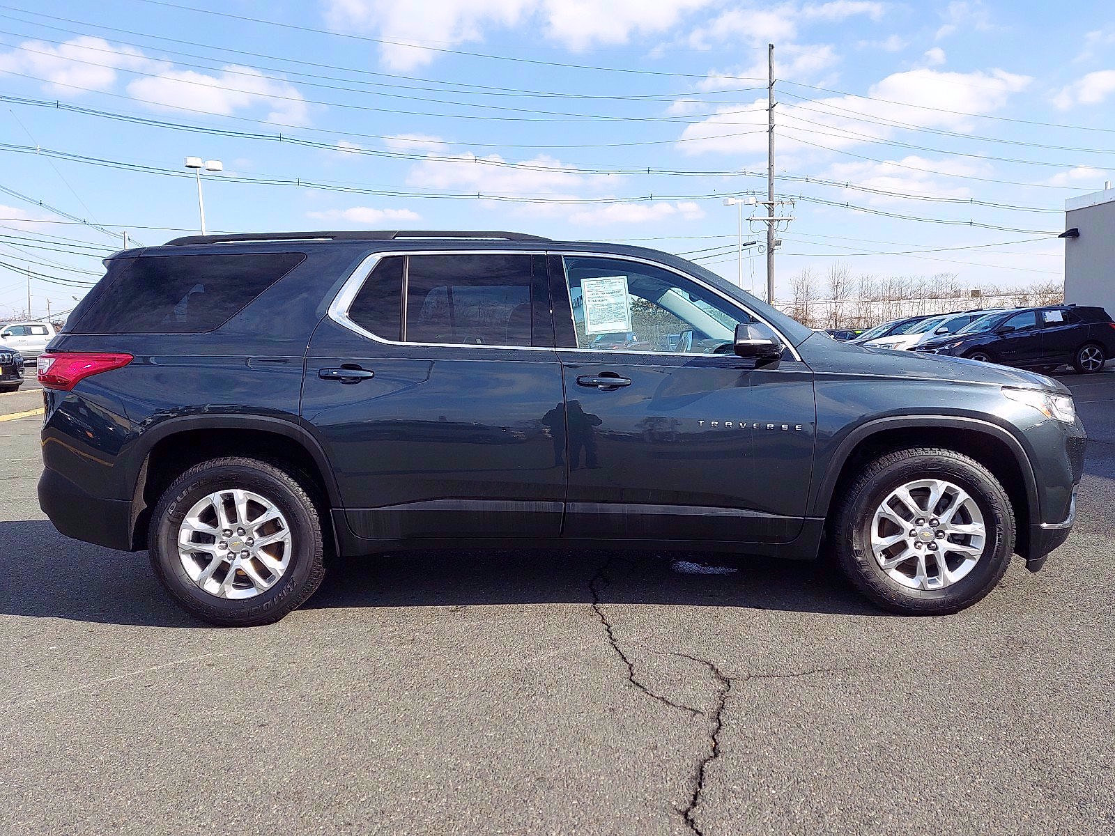 Used 2019 Chevrolet Traverse LT AWD/4WD image 7
