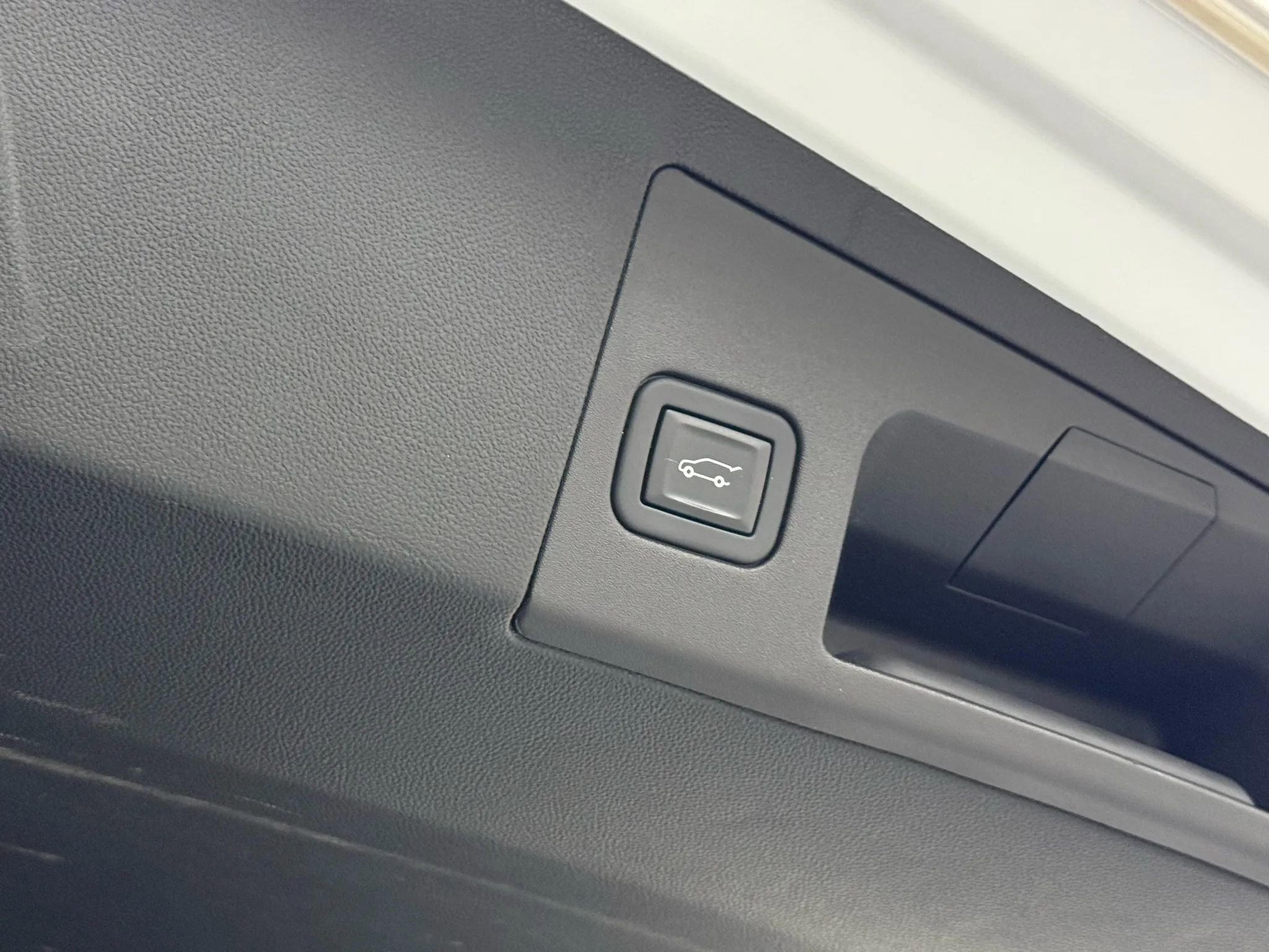 Used 2020 Cadillac XT5 Luxury image 43