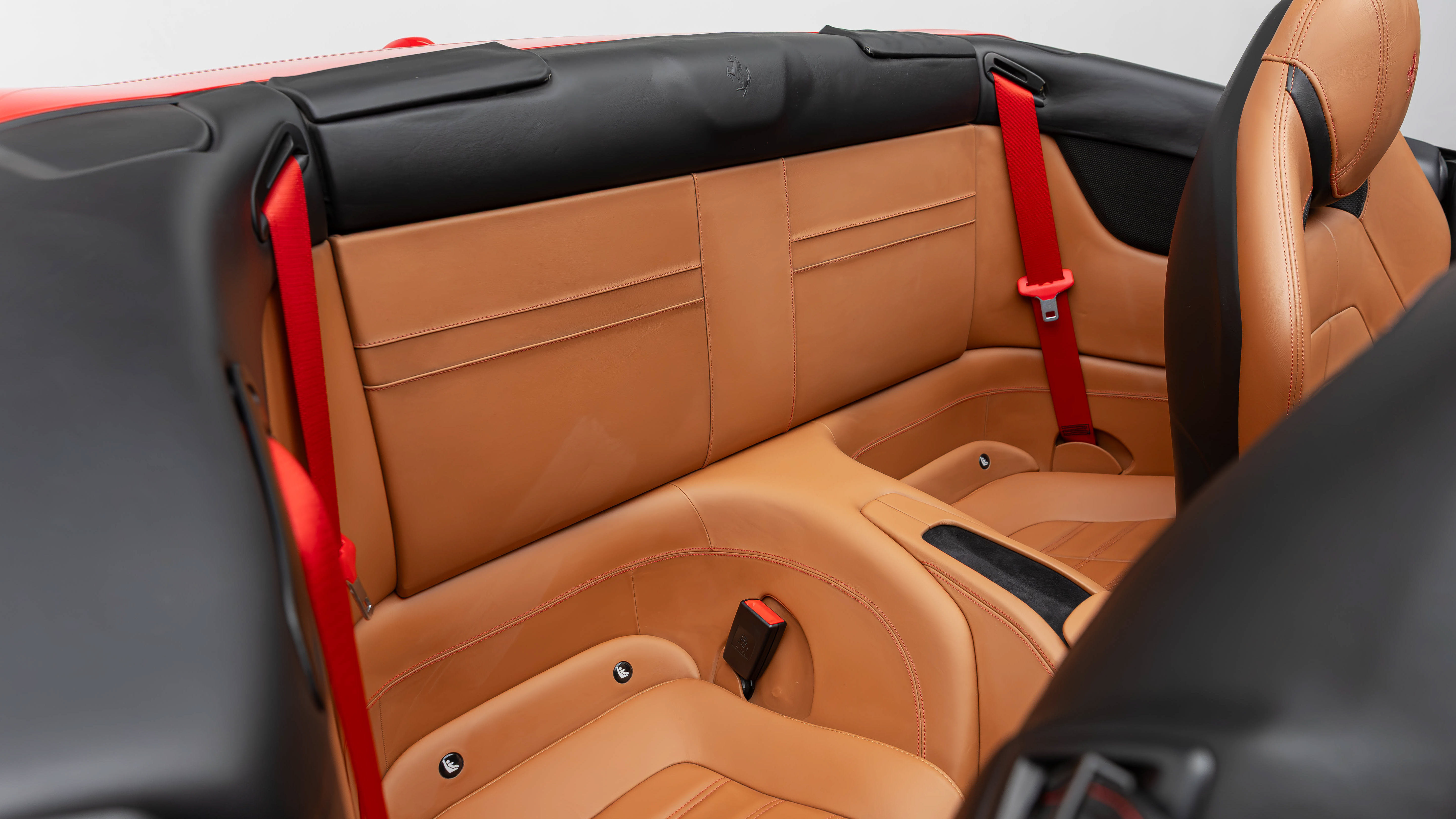 Certified 2016 Ferrari California T RWD image 48