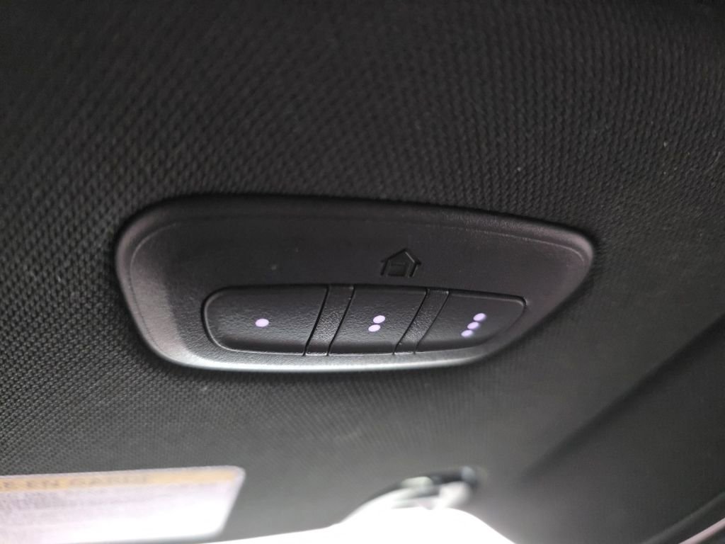 Used 2025 Jeep Wagoneer L 4WD image 22